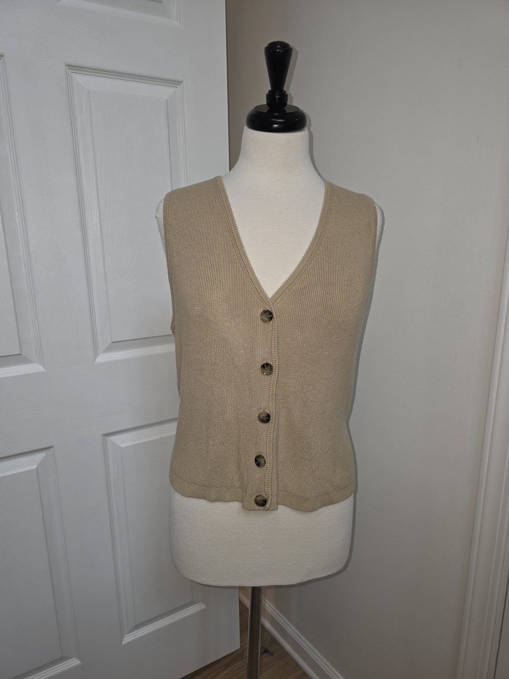 Ann Taylor Beige Button-Front Knit Vest